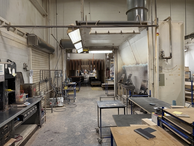 Spray Booth with Pumps