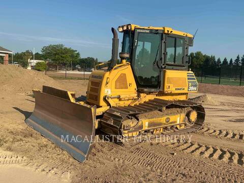 Komatsu Ltd. D39PX-23, 4831 hours, S/N: KMT0D122VEA090750, 2015