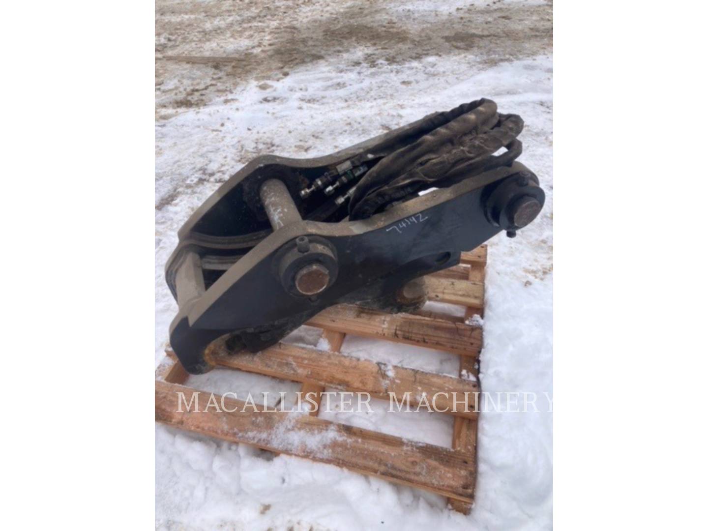 Caterpillar Work Tools (Serialized) 10TON HQC, Quick Coupler, S/N: 28092691, 2022