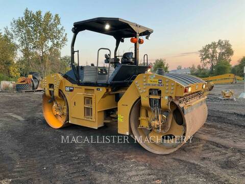 Caterpillar CB13, 4189 hours, S/N: PWP00310, 2019