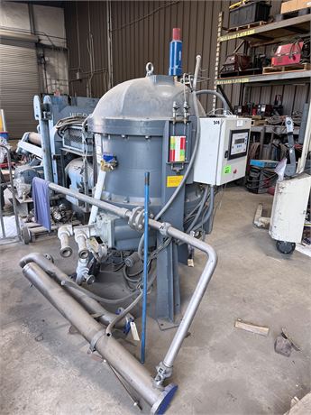 1000 cfm, Atlas Copco #MD1000, air dryer, 152 psi, 119 gallon Componenta pressure vessel, 160 psi MAWP