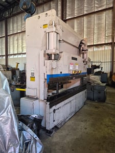 90 -Ton, Cincinnati Model 90 FMII x 8', 14" Stroke, 3-Axis CNC, 7" Throat, Variable Forming Pressure, 10'