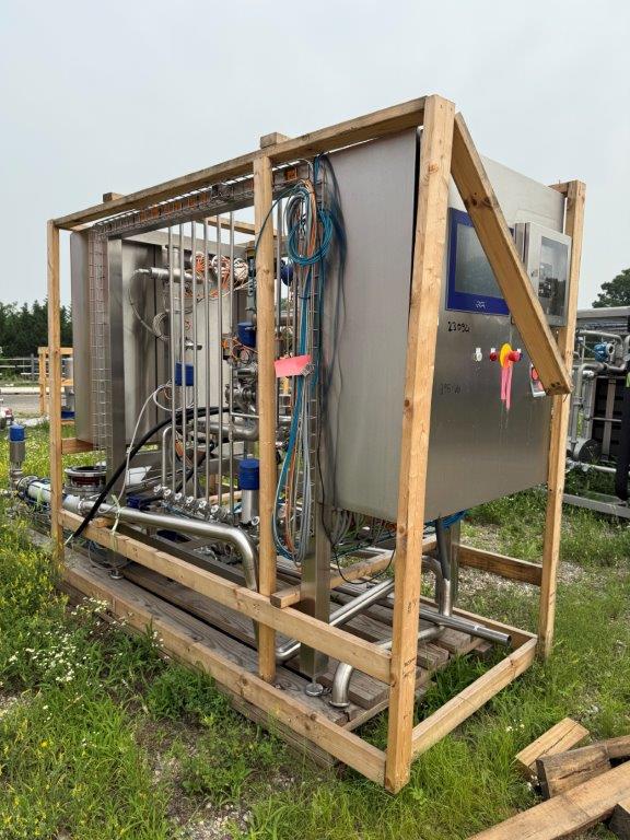 Alfa-Laval #BRPX-714HGV-34C, Self-Cleaning Disc Stack Centrifuge, 200 BBL/hr, 5119 RPM bowl, 22 KW motor