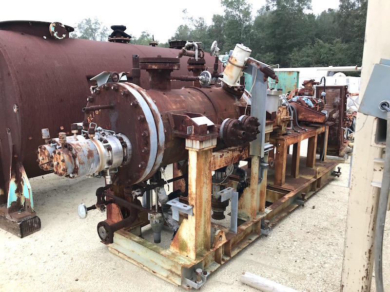 Hitachi, Hastelloy C polymerizer screw reactor, 142 FV psi @ 752°F, Carbon Steel jacket, 5.5 KW drive, 480