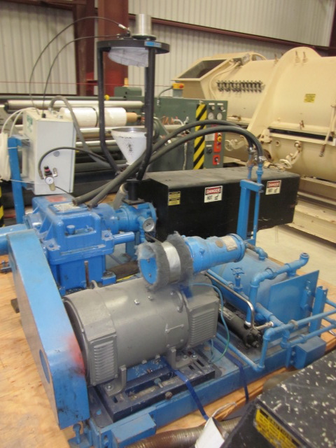 2" Johnson, extruder, 24:1 L/D, 25 HP, water cooled, 4 zones, electric heat