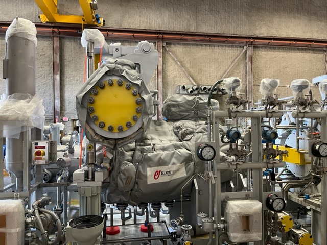 2778 HP Elliott #SRV4, steam turbine, 150 psig inlet @ 420&deg;F, 6916 RPM, 15 psig exhaust, w/Elliott 32M4