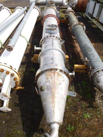 2700 sq.ft., 117 psi shell, 205 psi tube, Olmar, 428&deg;F, 2005