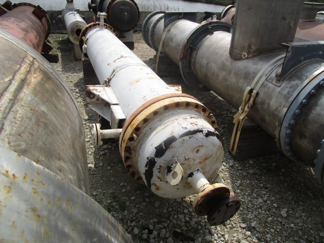 808 sq.ft., 150 psi shell, 300, Southern Heat Exchanger, 250&deg;F, .75" tube diameter, 10' tube length, 1991