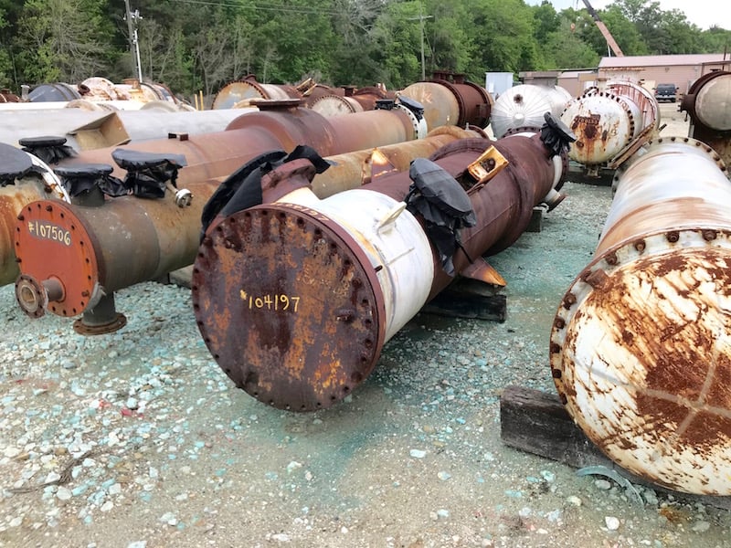 1360 sq.ft., 300 psi shell, 75 psi tube, J. Oats & Sons, 650°F shell, 450°F tube, 1" tube diameter, 12'