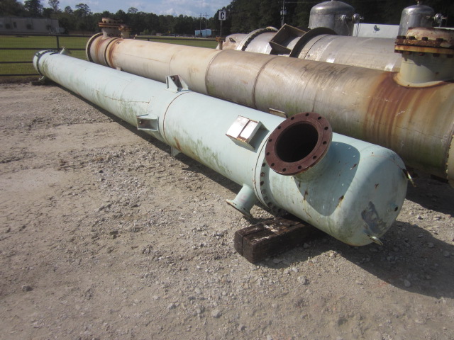 4067 sq.ft., 150 psi shell, 175 psi tube, Metal Forms, 566°F shell, 483°F tube, 30' tube length