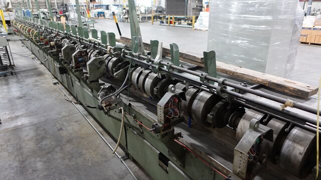 Muller Martini #Star-Plus, Perfect Binding Line, 20-Pocket, w/ Zenith 3672 Trimmer, hotmelt system, 1995
