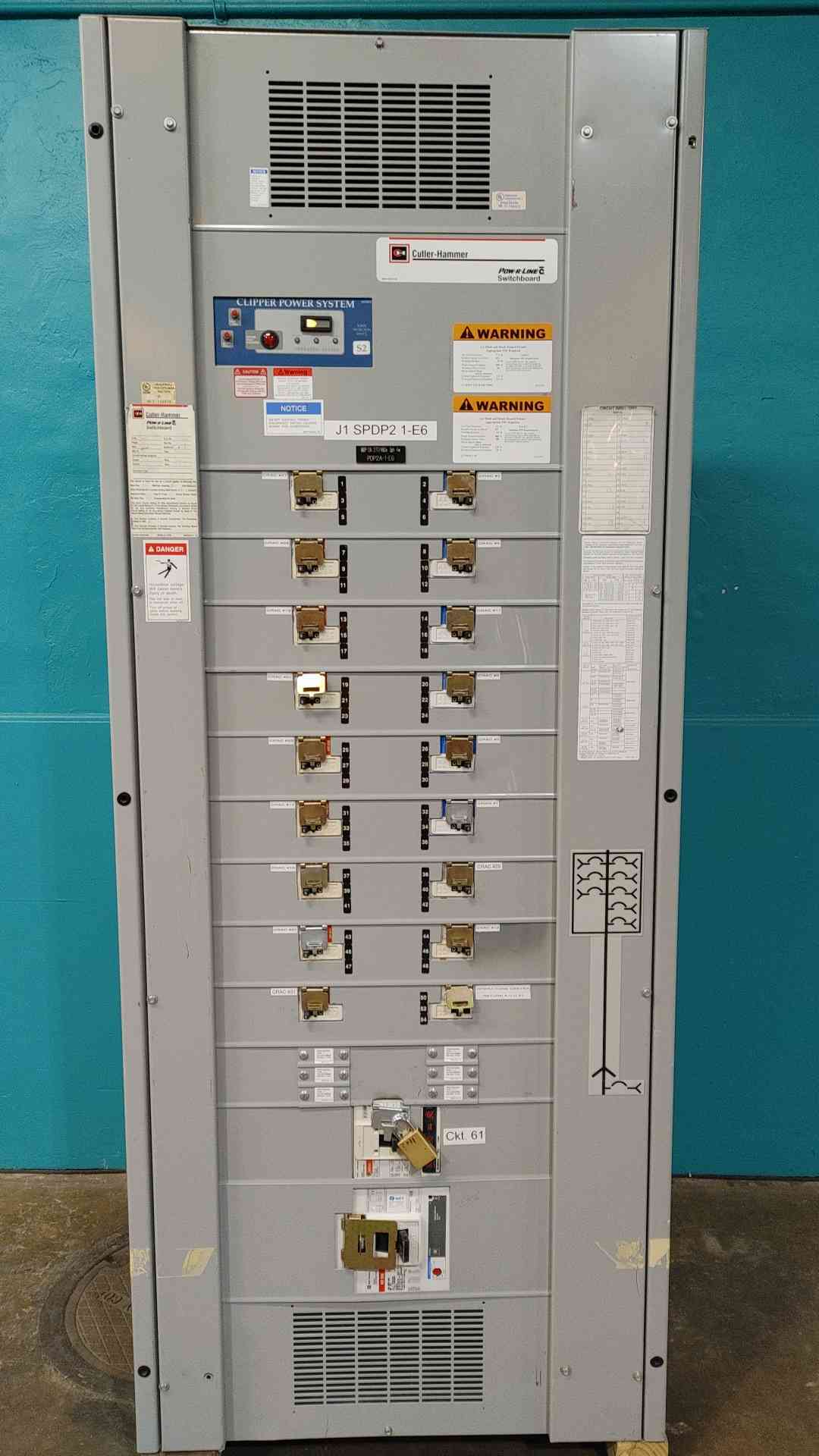 1200 Amps, Cutler-Hammer Pow-R-Line C, Low-Voltage Switchboard, 480 Volts, 3PH, 3-Wire, Main Enclosure, (17)