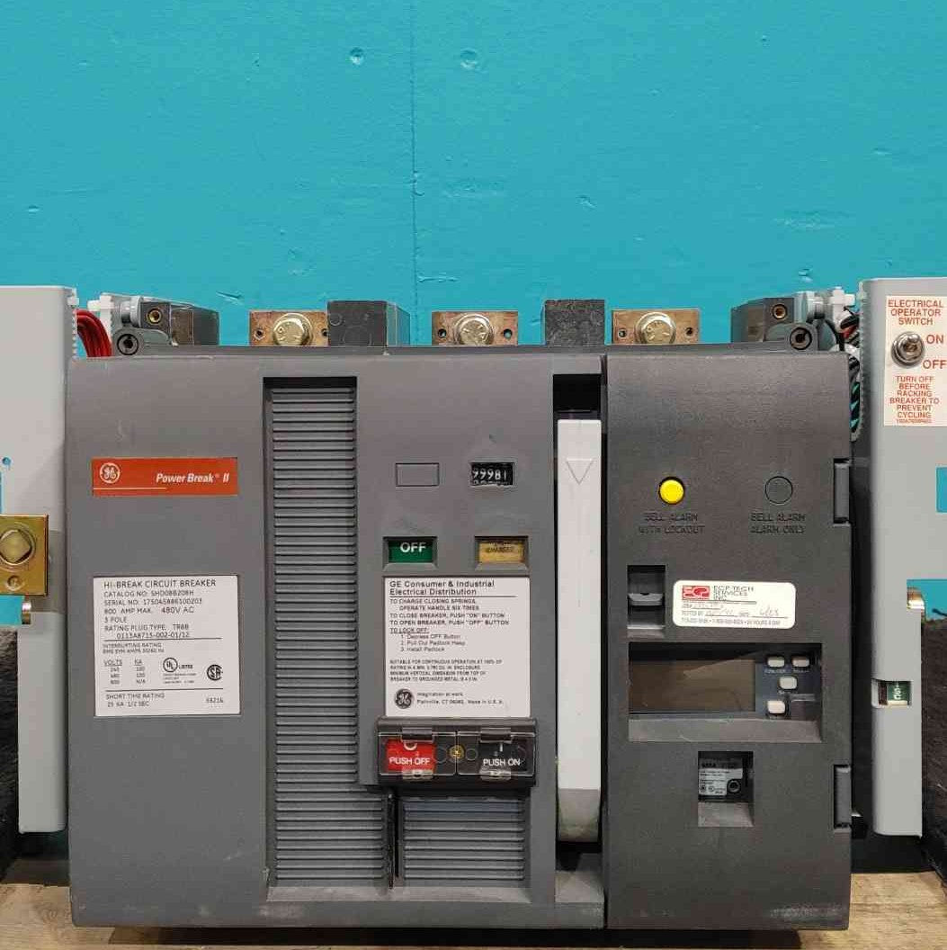 800 Amps, General Electric, Power Break II #SHD08B208H, Insulated Case Circuit Breaker, 3-Pole, 480 Volts