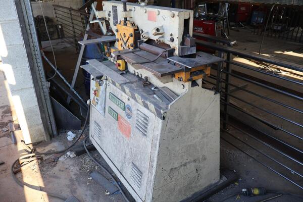4" x 4" x 3/8" Geka #Minicrop, ironworker, 50 ton, foot pedal Control