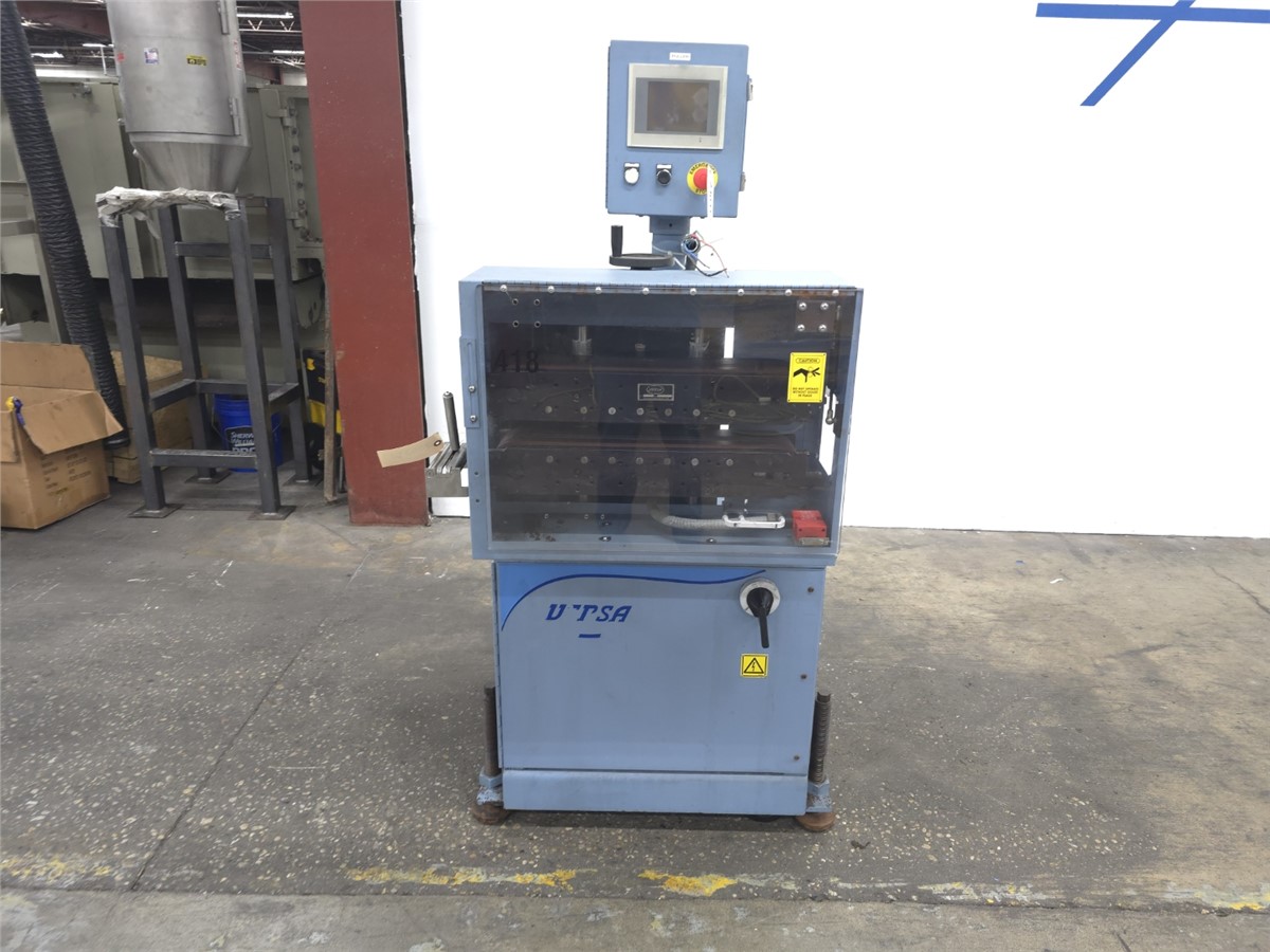 Versa #CM-418, caterpillar belt puller, 4" x18" belts, 4" max opening, 155 FPM, dual opposed, handwheel gap