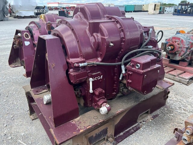 Twin Disc #TA-80-6503, 8-speed frac pump transmission