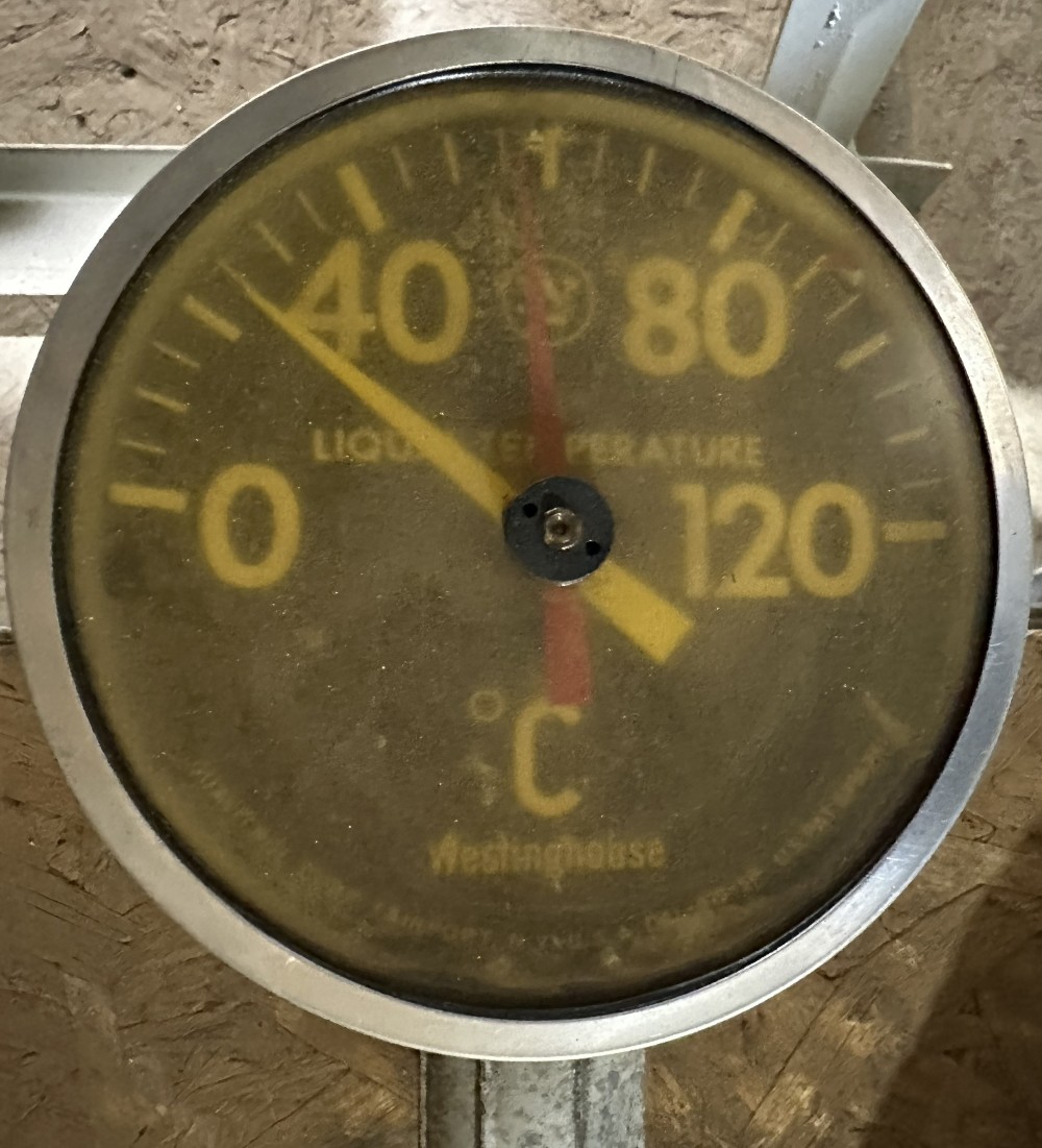 Qualitrol Corp., Liquid Temperature Indicator, 0 - 120 C, Part No. 167-224-01