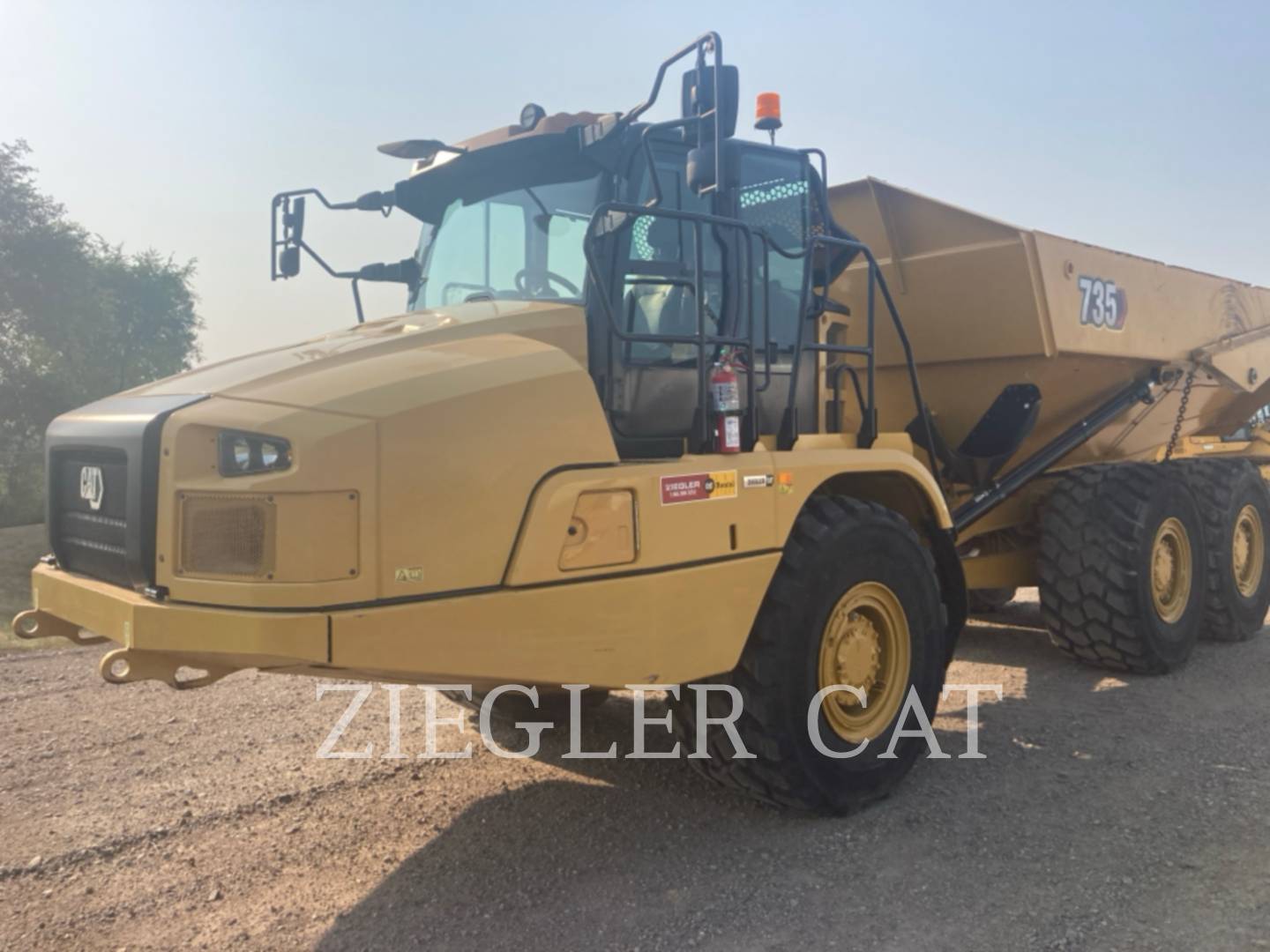 Caterpillar 735, Articulated Truck, 3052 hours, S/N: 3T500281, 2021