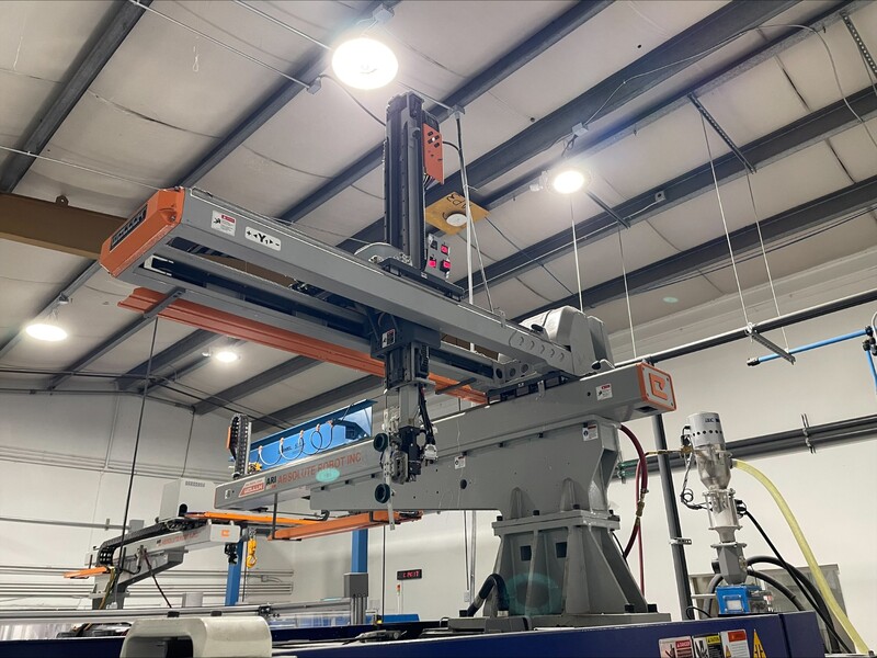 ARI, MaxBW10S-P, full servo robot, GUS Control, 22 lb. payload, STO drives, 4 vacuum circuits, 2020