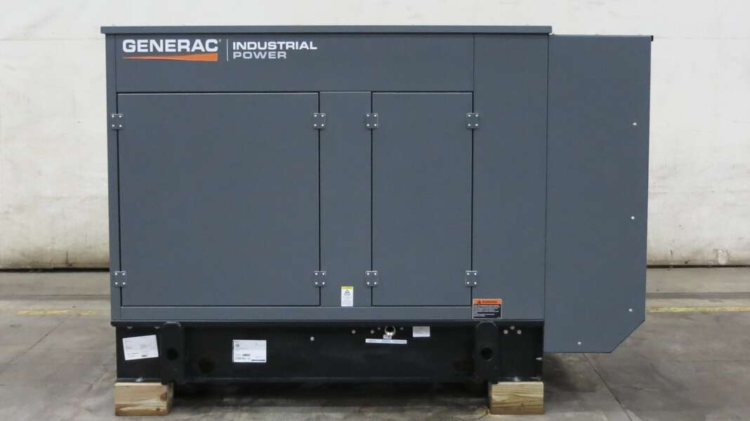 50 KW Generac #SG050NA, NG/LP generator set, 120/240 Volts, 1-phase, 75 HP @ 1800 RPM, Generac 4.5L engine