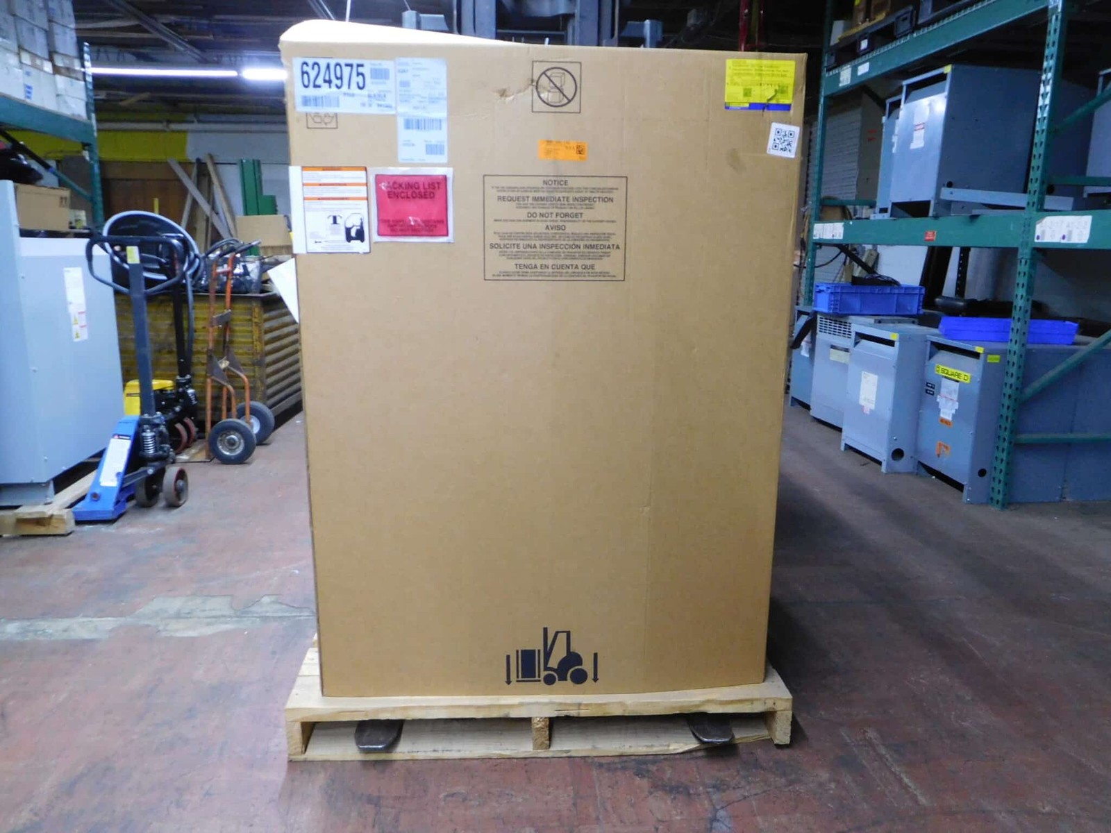 225 KVA 480 Delta Primary, 208Y/120 Secondary, Square D #EX225T3H, Dry Type Transformer, 3 Phase, new