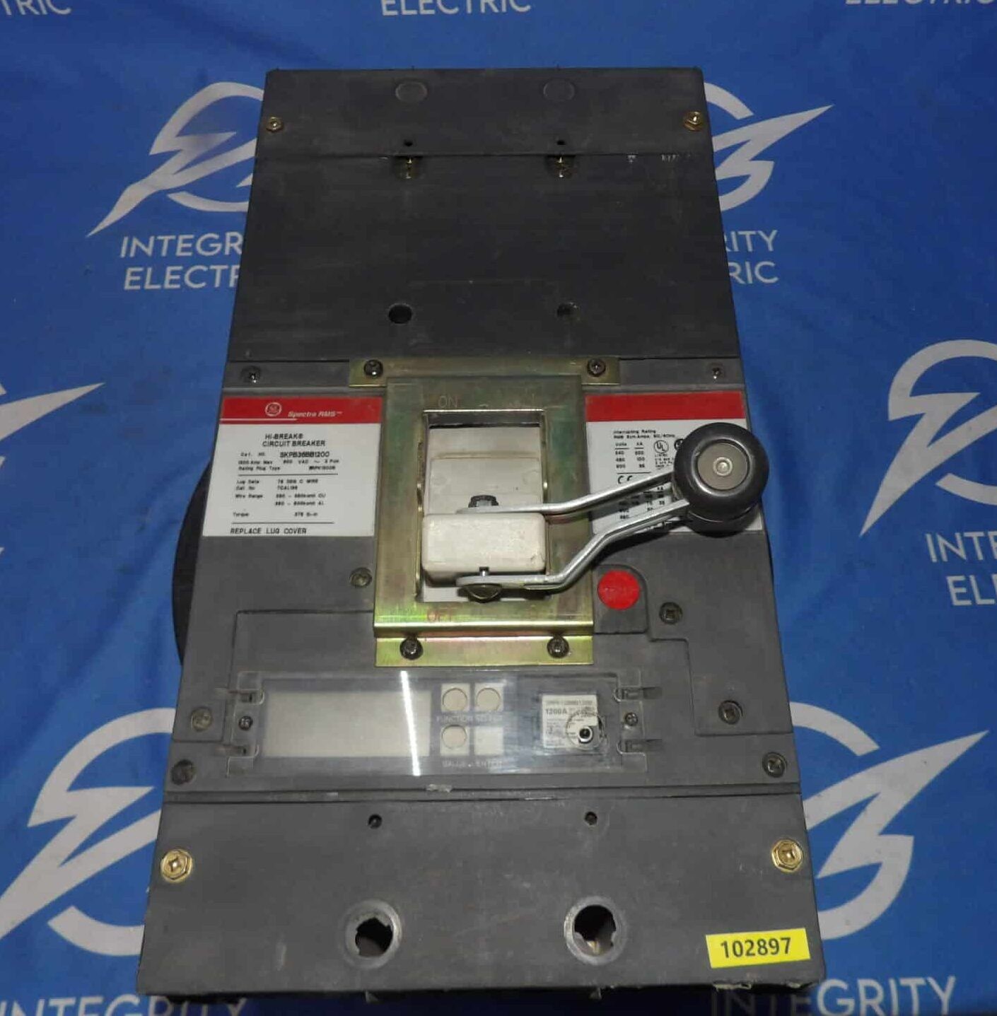 1200 Amps, General Electric #SKPB36BB1200, Hi-Break Circuit Breaker, 3-pole, 600 Volts