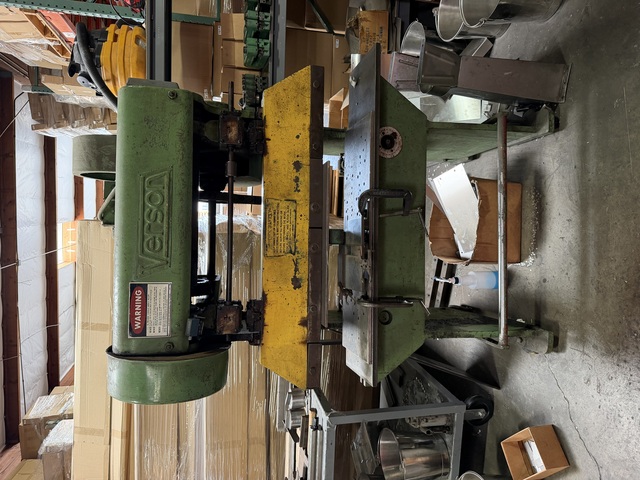25 Ton, Verson #4086, mechanical press brake, 4' overall, 2" stroke, 8" throat, 2" adj.