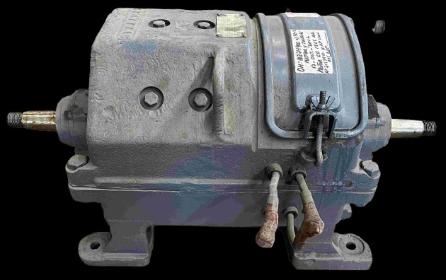 105 HP 725 RPM General Electric, Frame CO1825, TENV, Series, 230 Volts, DC Crane and Mill Motor