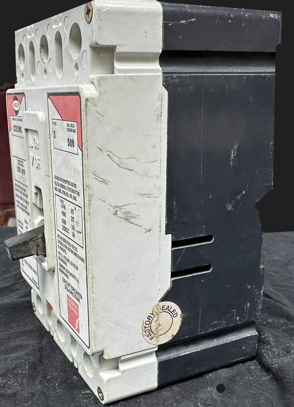 Federal Pioneer Ltd., (Horizon Series) 150A, 3-Pole, 600V Max., Molded Case Circuit Breaker