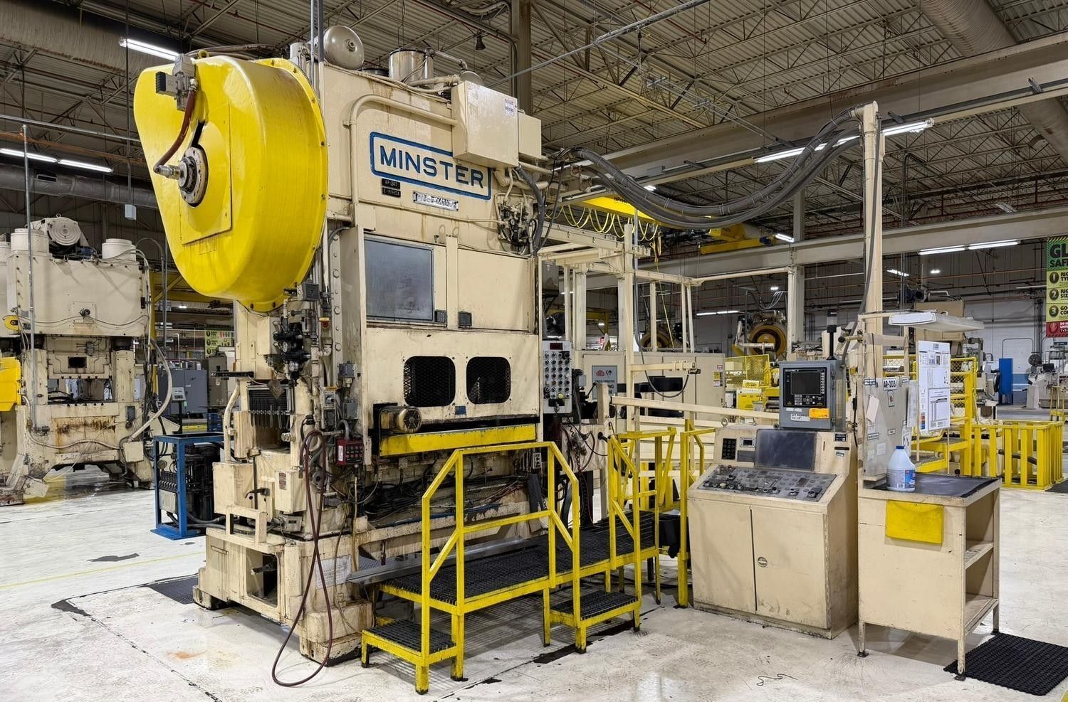 150 Ton, Minster #P2-150-60-40, Straight Side Double Crank Press, 5" stroke, 4" ram adjustment, 24" shut
