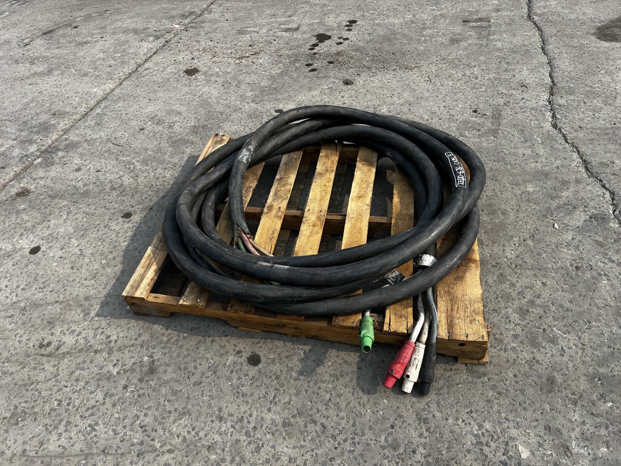 40' Power Cord for Generator, 4 conductors, camlock connections, 0-600 Volts