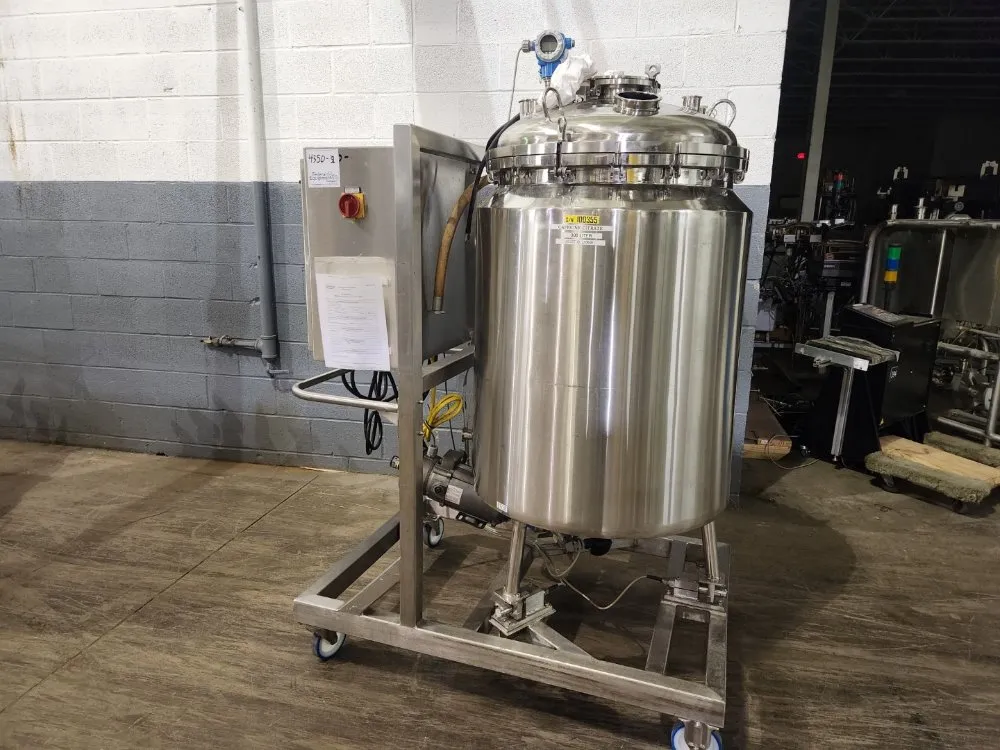 79 gallon Inox, Reactor, Stainless Steel, 24" diameter x 34" straight side, 30 psi/FV internal, 300°F