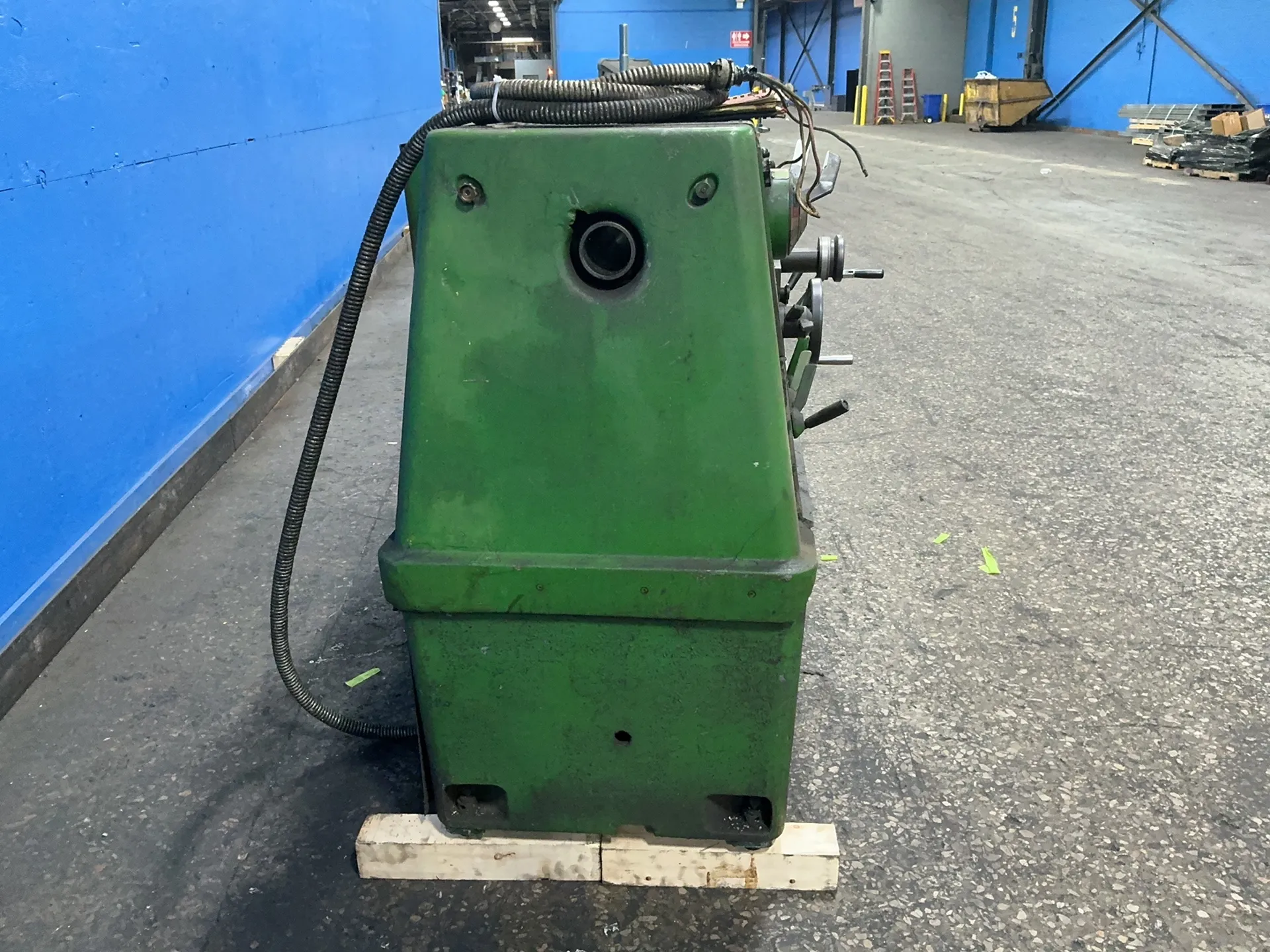 17" x 87" Clausing Colchester, engine lathe, 12" 3-jaw chuck, steady rest, tool post, tailstock, 3.25" bore