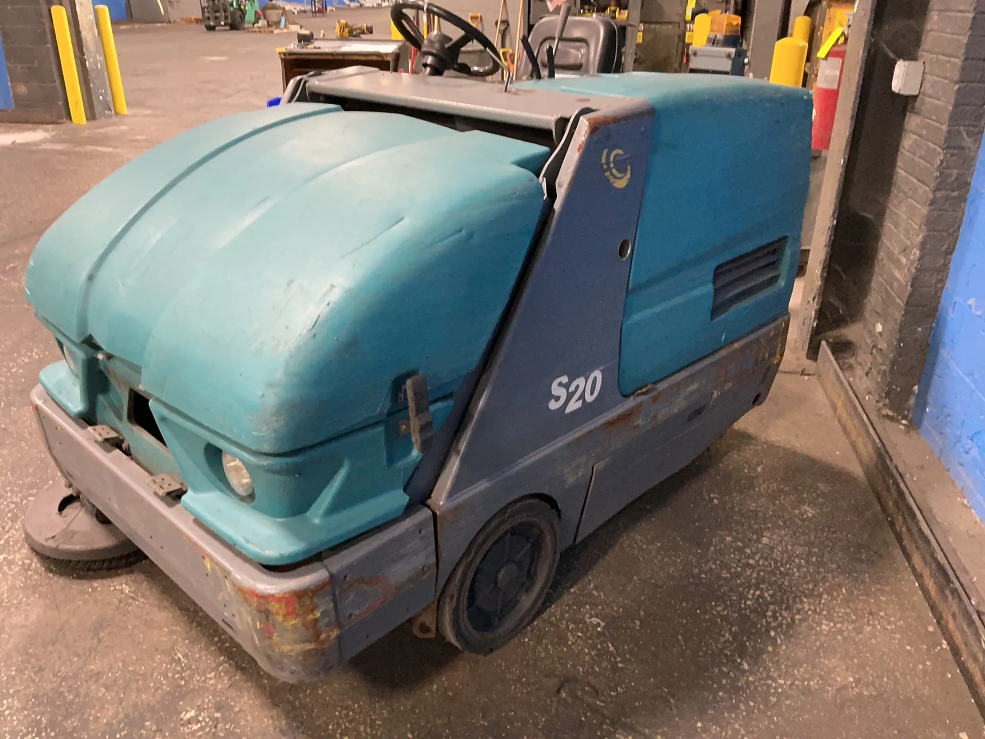 Tennant #S20, floor sweeper