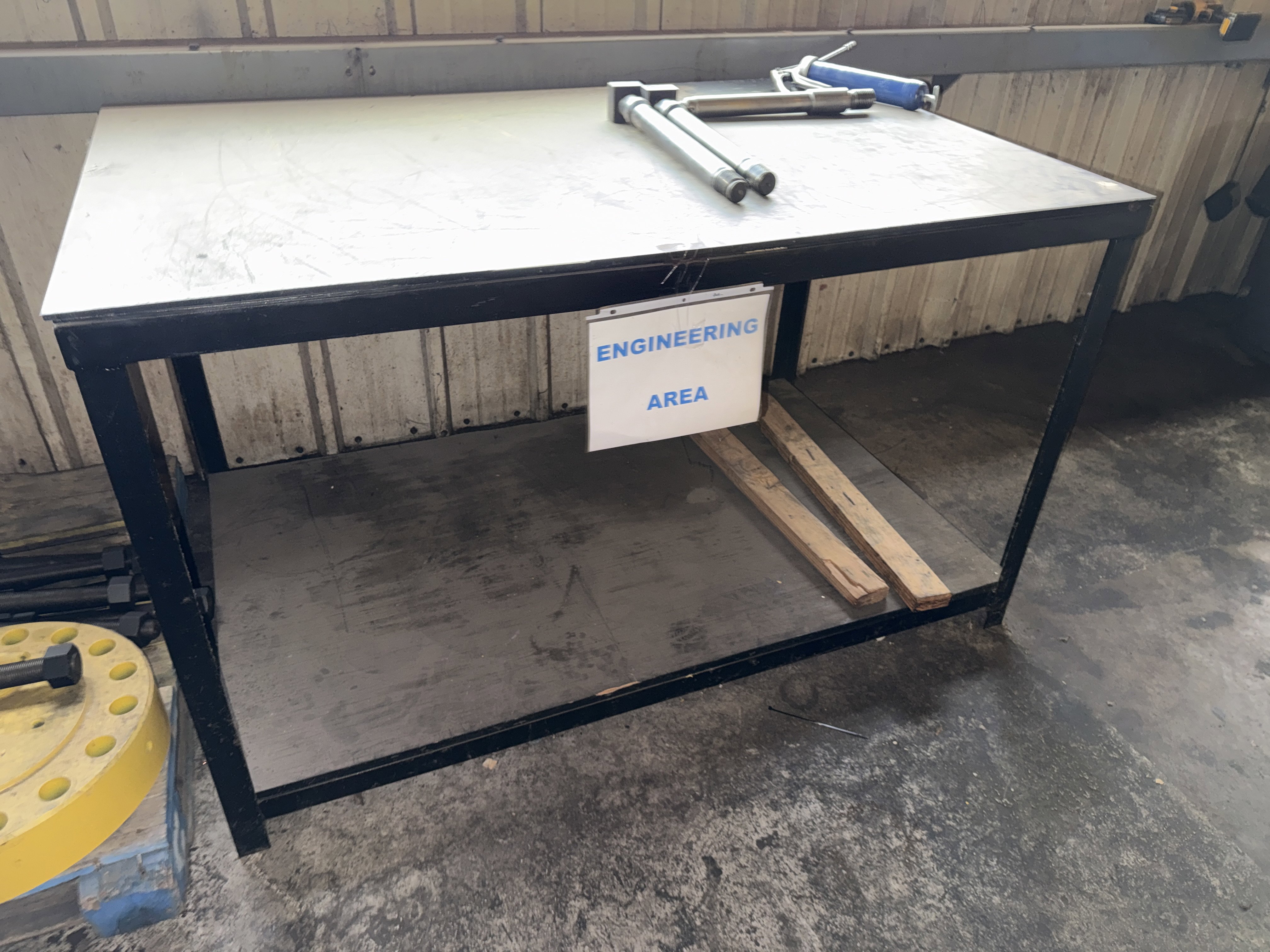 5' x 3' x 3' Heavy Duty Metal Work Table