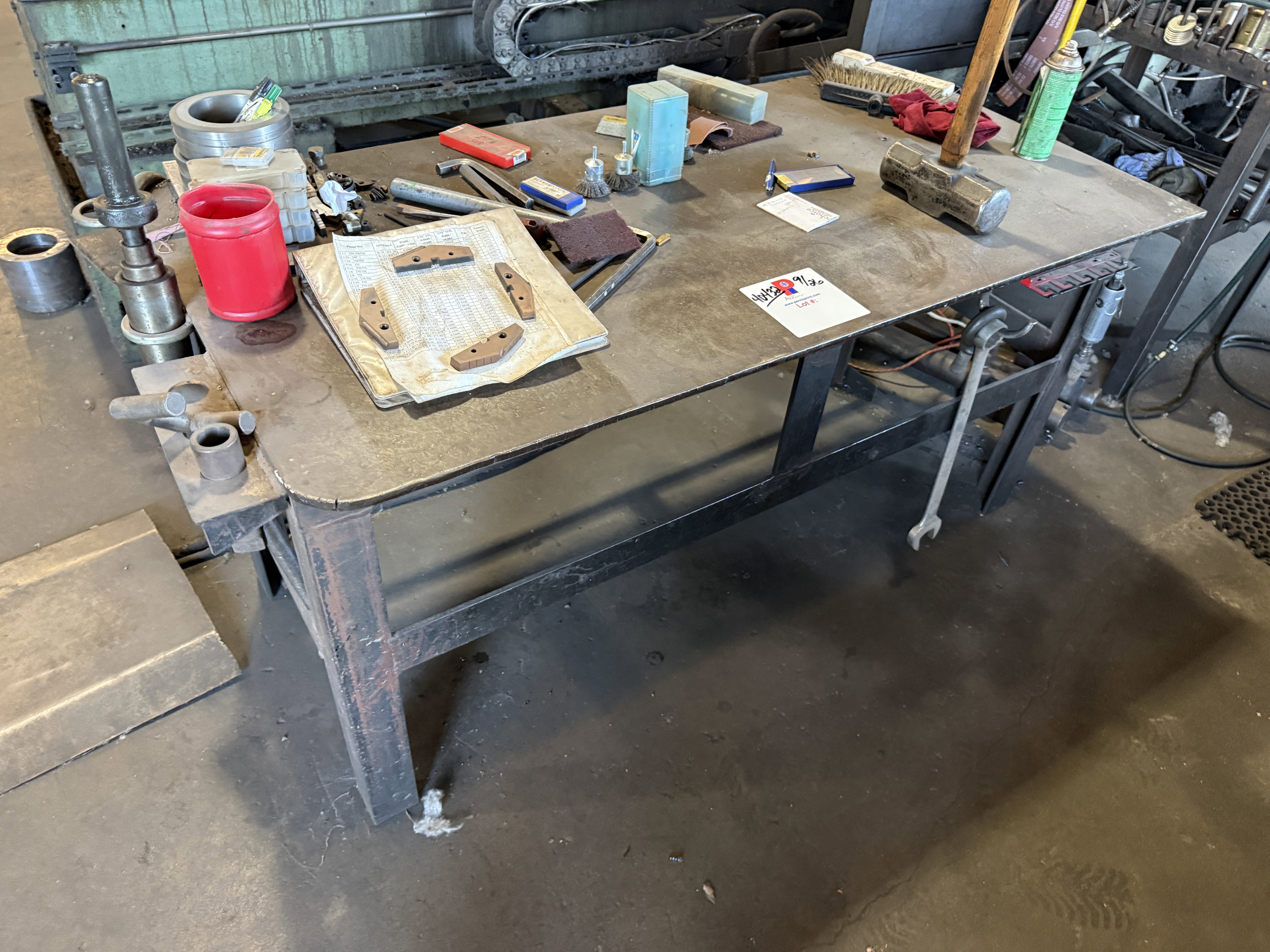 5' x 2.6' x 2.6' Heavy Duty Metal Work Table