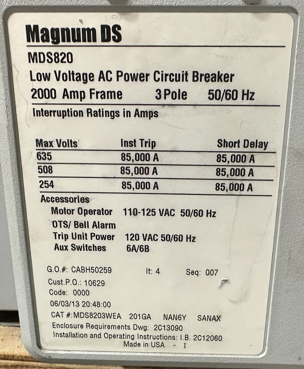 Eaton Magnum, DS MDS820, 2000 amps Draw-Out Power Circuit Breaker, low-voltage, 3-Pole, 635 Volts, Digitrip