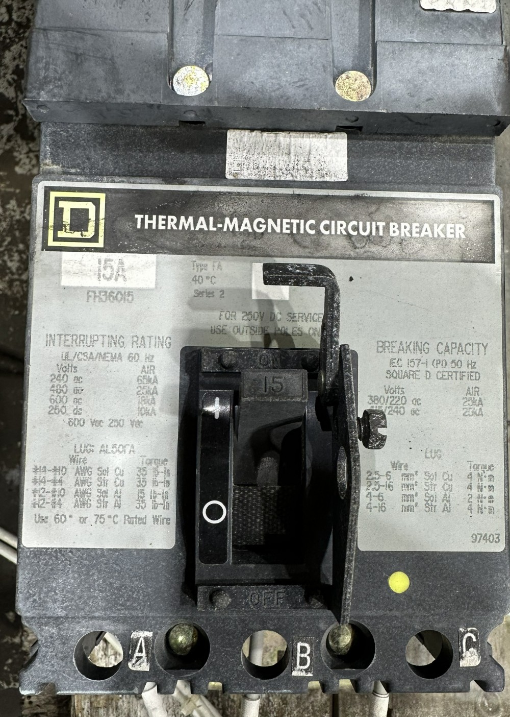 15 amps, Square D, FH36015, Thermal Magnetic Circuit Breaker, 3-Pole, 600 Volts