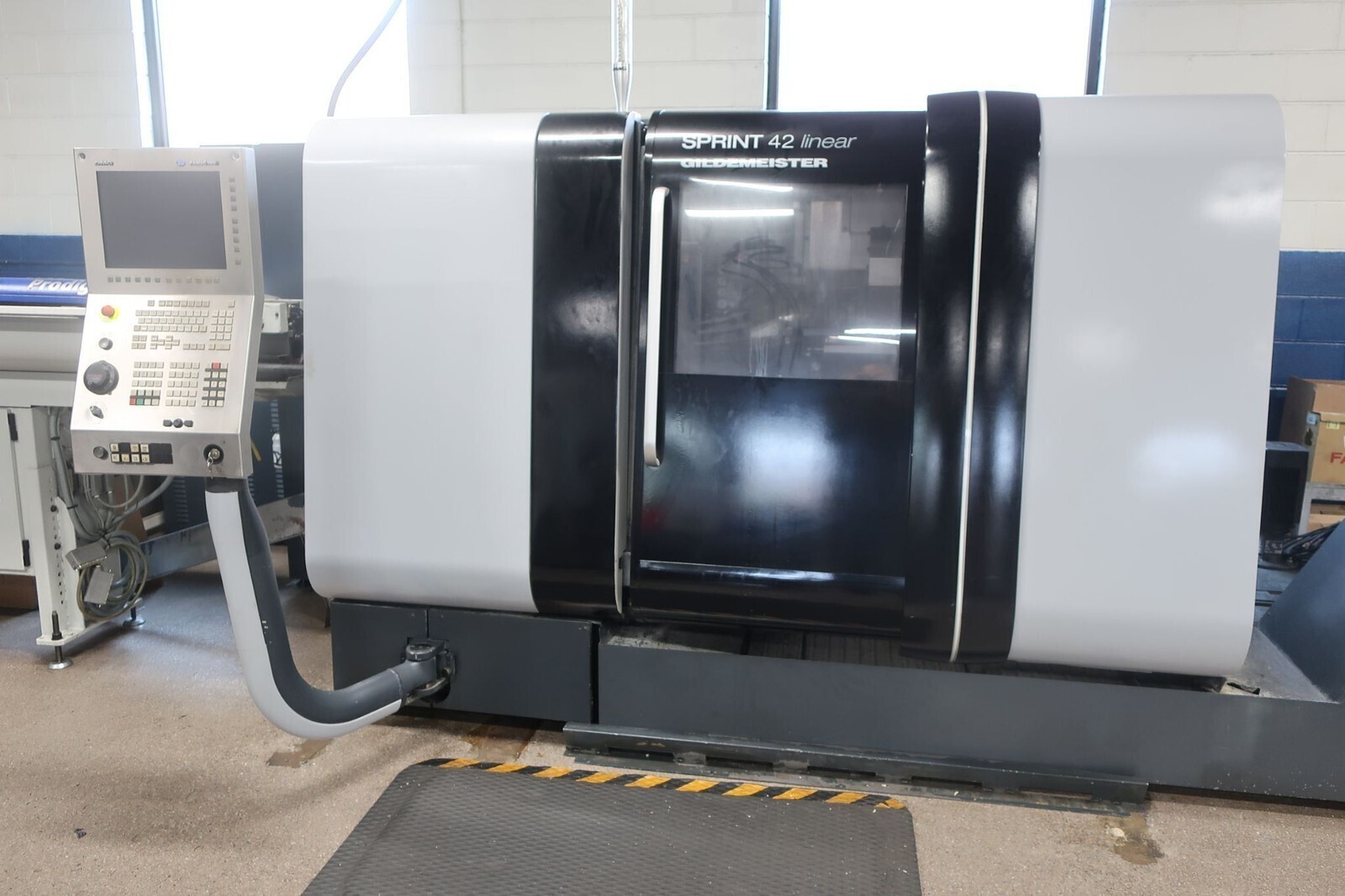 Gildemeister #Sprint-42-Linear, 5-Axis CNC Lathe, twin spindle, 1.6" max. bar diameter, 4.72" max. turning