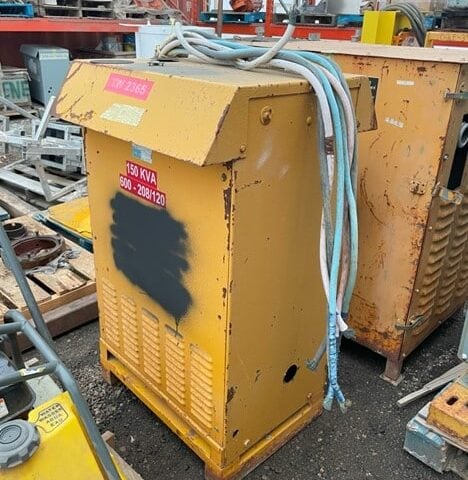 150 KVA 600 Primary, 208Y/120 Secondary, General Electric #8296-2501, Dry Type Auto-Transformer, 3PH