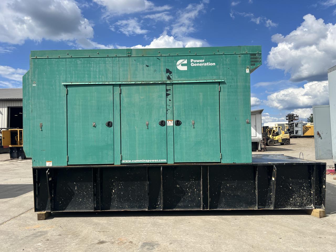 300 KW Cummins/Onan, diesel generator set, 480 Volts, QSM11-G4 NR3 engine, 470 HP @ 1800 RPM, sound