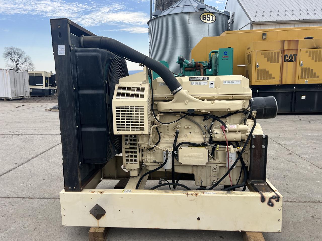 635 HP Detroit Diesel #6063HK35, Series 60 14 liter diesel power unit w/ radiator, 675 hours, 2001