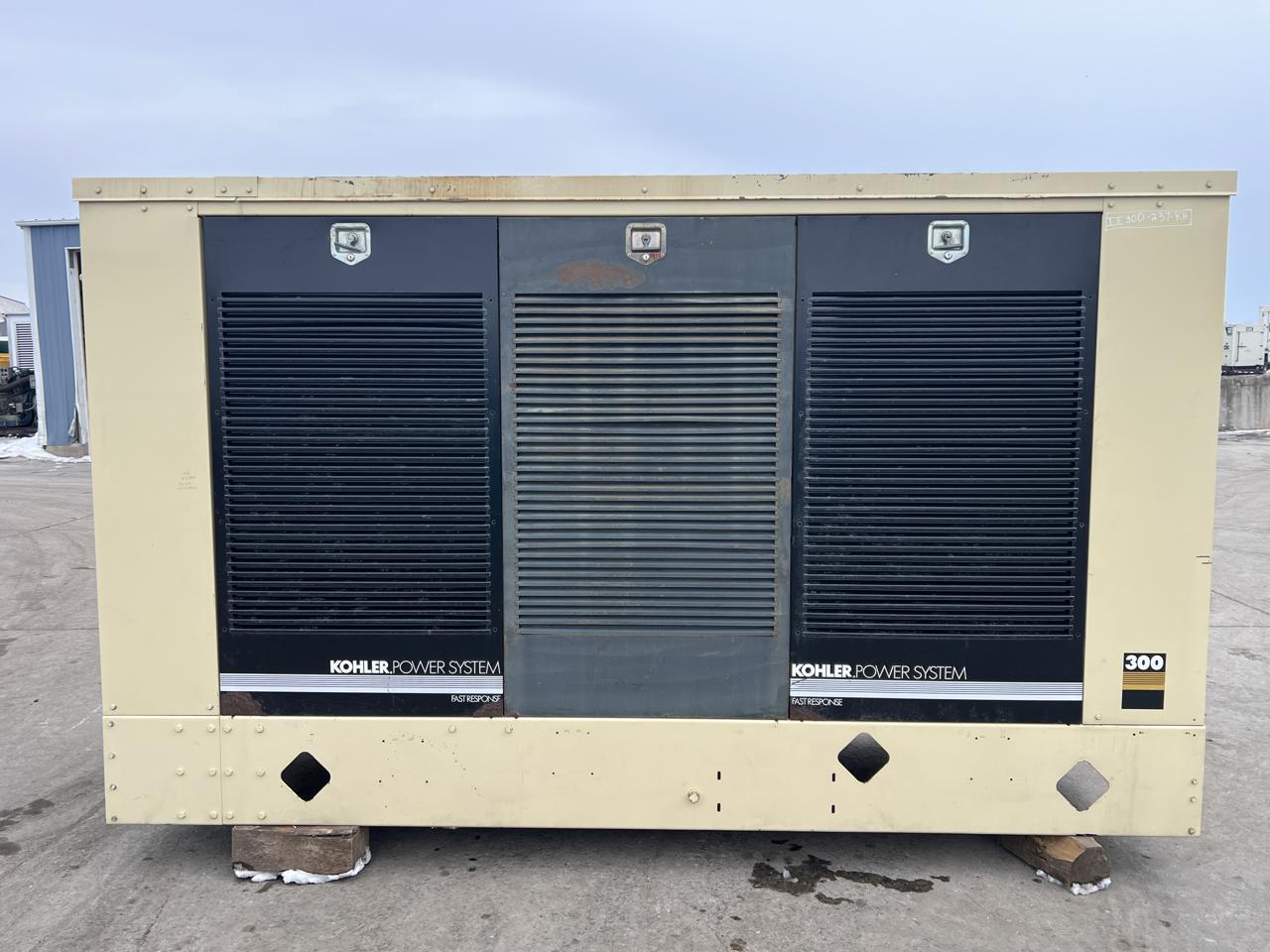 300 KW Kohler #300REOZD, diesel generator set, 120/208 Volts, Detroit Diesel 6063TK35 engine, 490 HP @ 1800