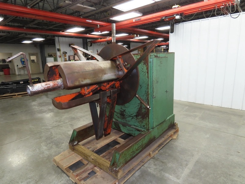 6,000 lb. American Steel Line, Mandrel Uncoiler, 23" width, 16"-21" ID, 60" outside dimensions, 42" floor to