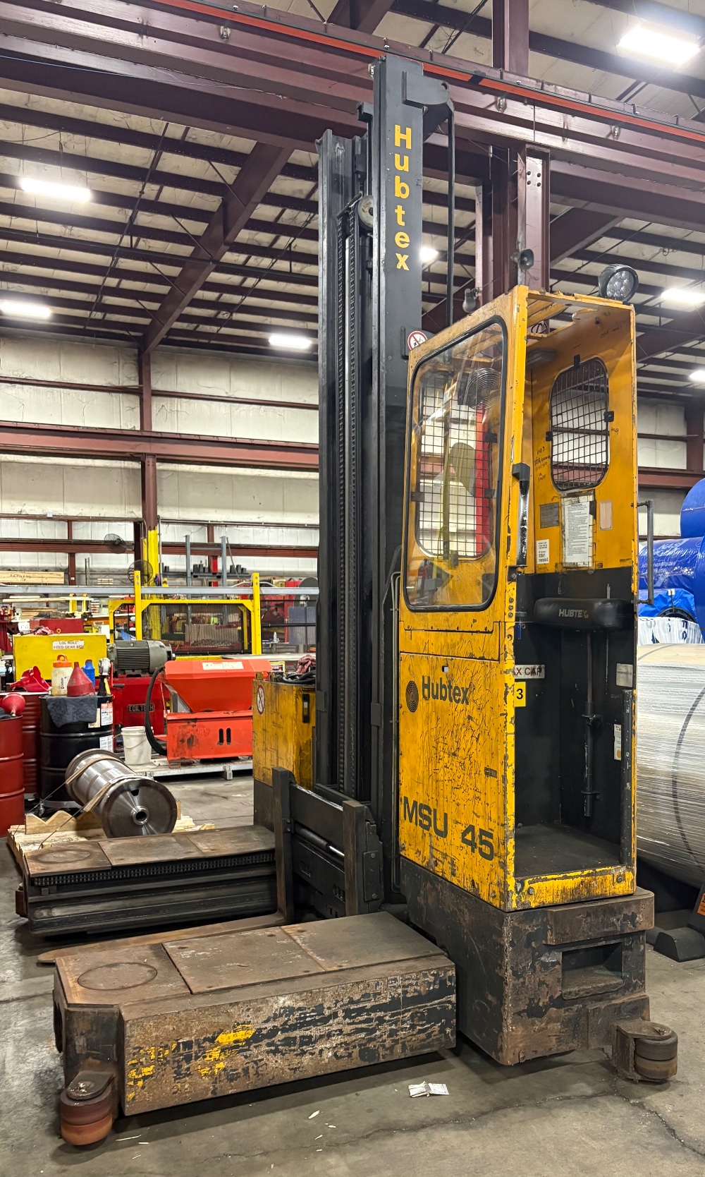 Hubtex MSU 45 Multi-directional Side-loader, 10,000 Lbs. Capacity, Electric, 2007