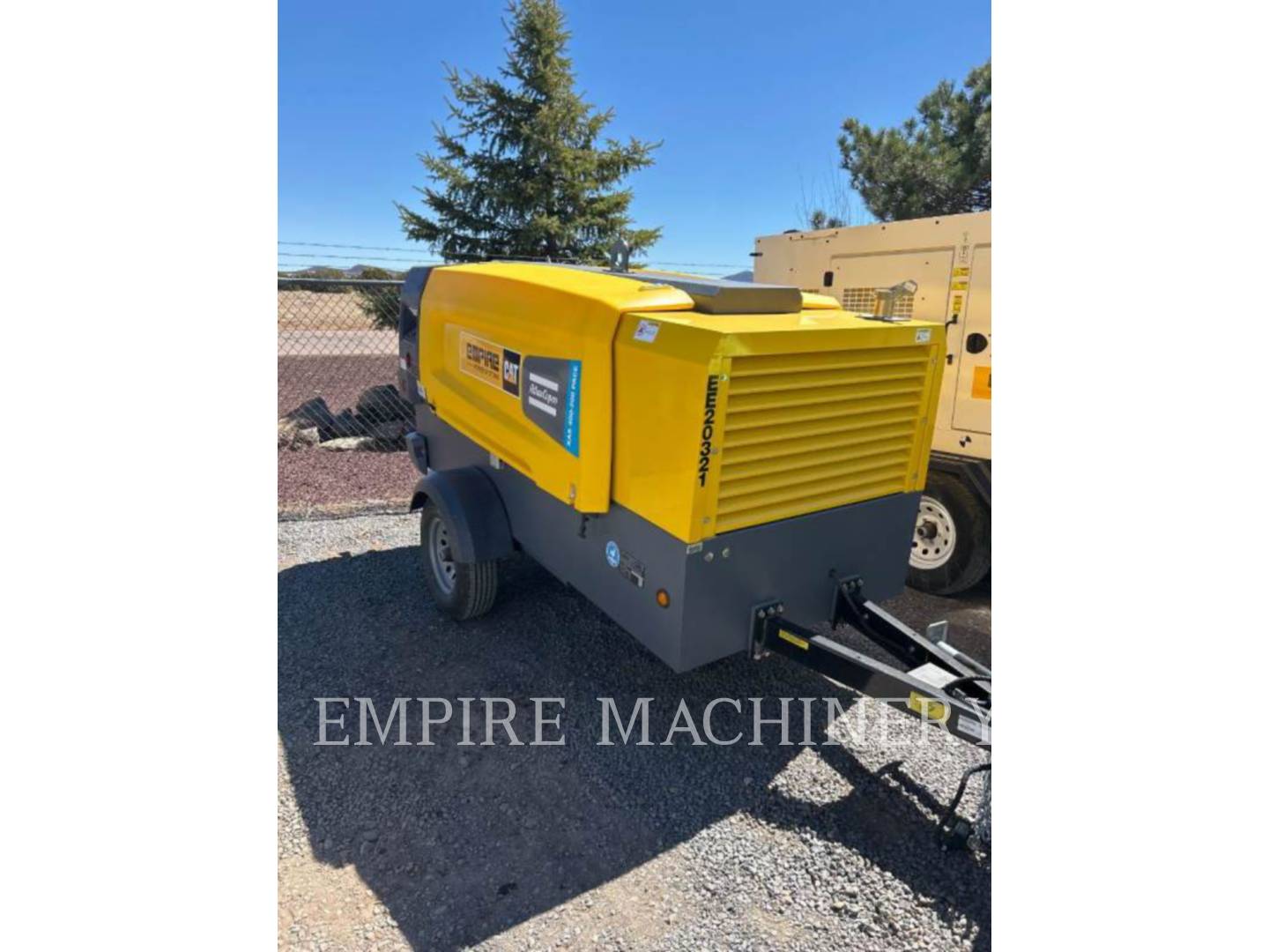 Atlas-Copco XAS400CD, 796 hours, S/N: UVC302040, 2024