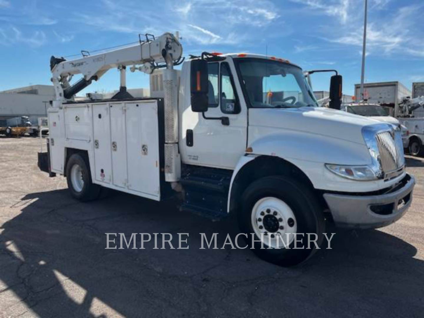 International SERVICETRK, On Highway Truck Engine, 219840 hours, S/N: 1HTMMMMN4JH595072, 2018