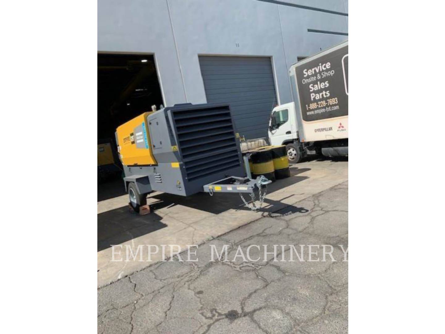 Atlas-Copco XAS950CD, 3019 hours, S/N: UVC300498, 2023