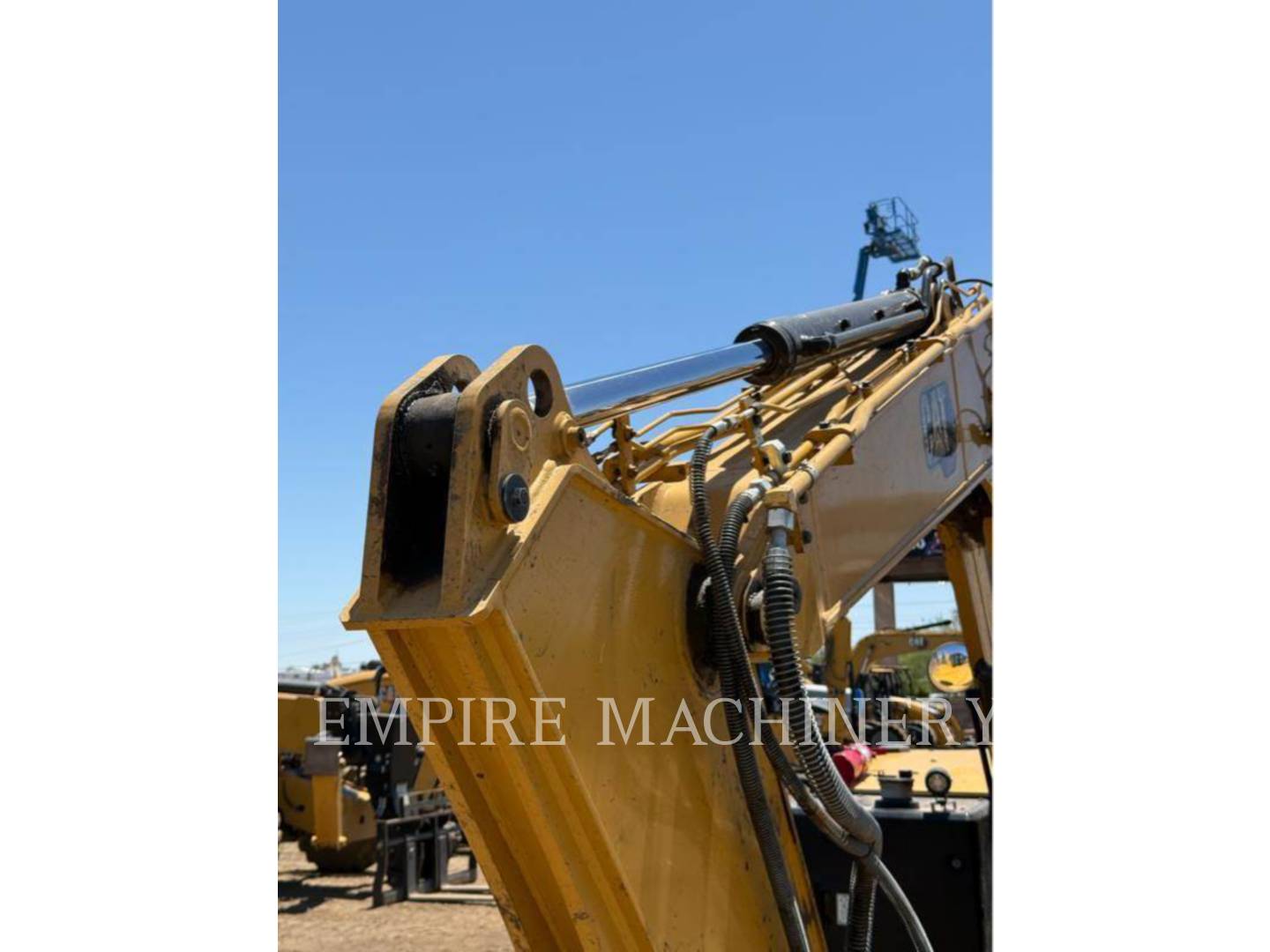 Caterpillar 307.5-07 L, 1997 hours, S/N: GW703025, 2022