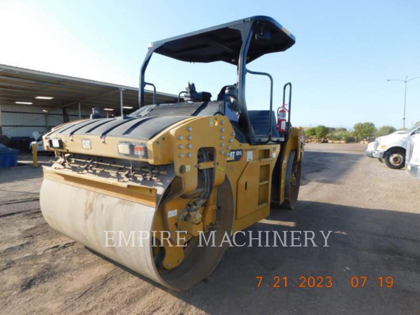 Caterpillar CB15 5A, 2111 hours, S/N: M9400169, 2019
